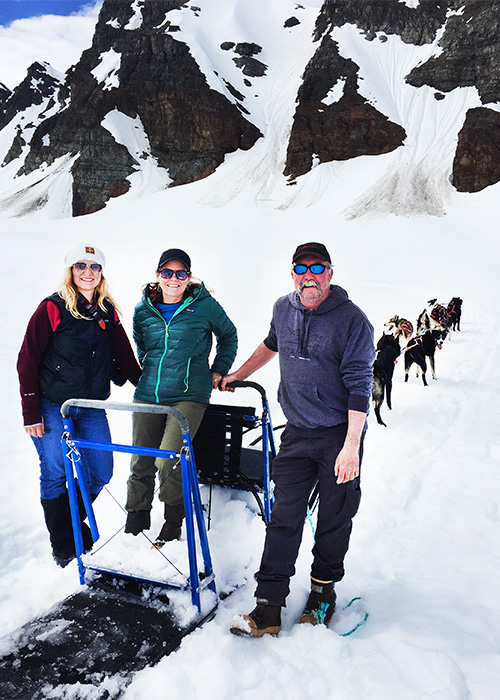 Things to Do --Dogsledding